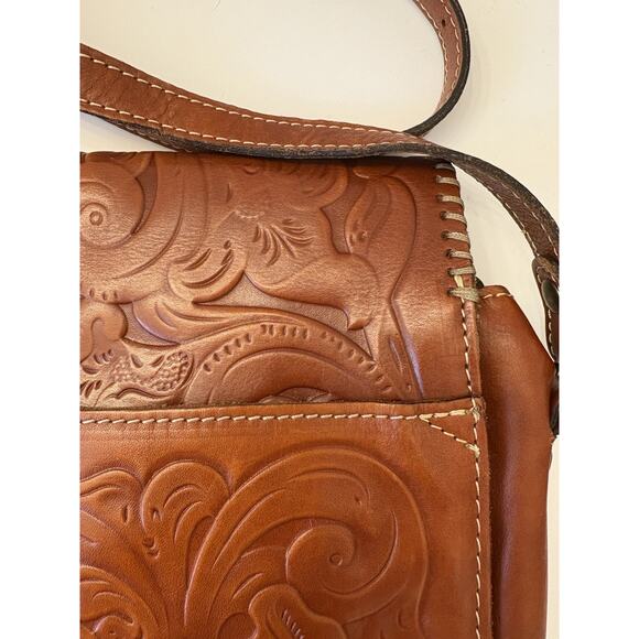 Patricia Nash Brown Tooled Italian Leather Crossbody Bag Western Style Clasp - Picture 7 of 16